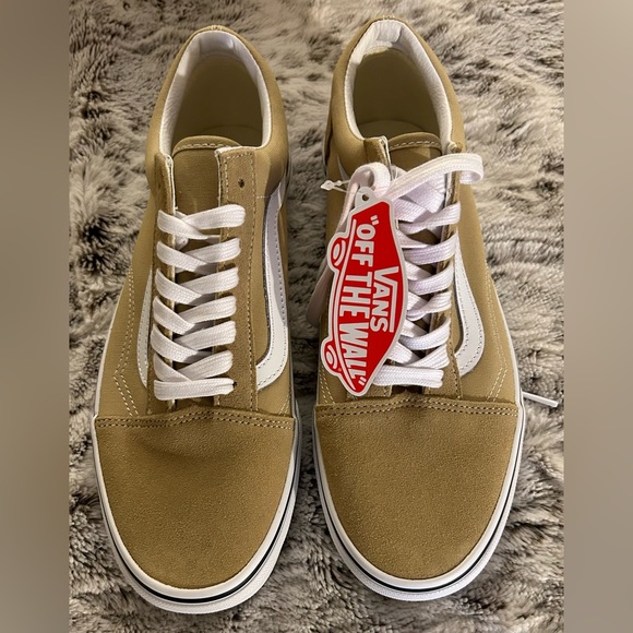 ⭐️HOST PICK⭐️ NWT Vans beige Old Skool shoes - Women 10.5/Men 9 - Picture 7 of 11